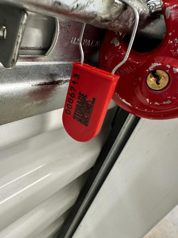 Storage Unit Auction in Hattiesburg, MS at Tellus Self Storage